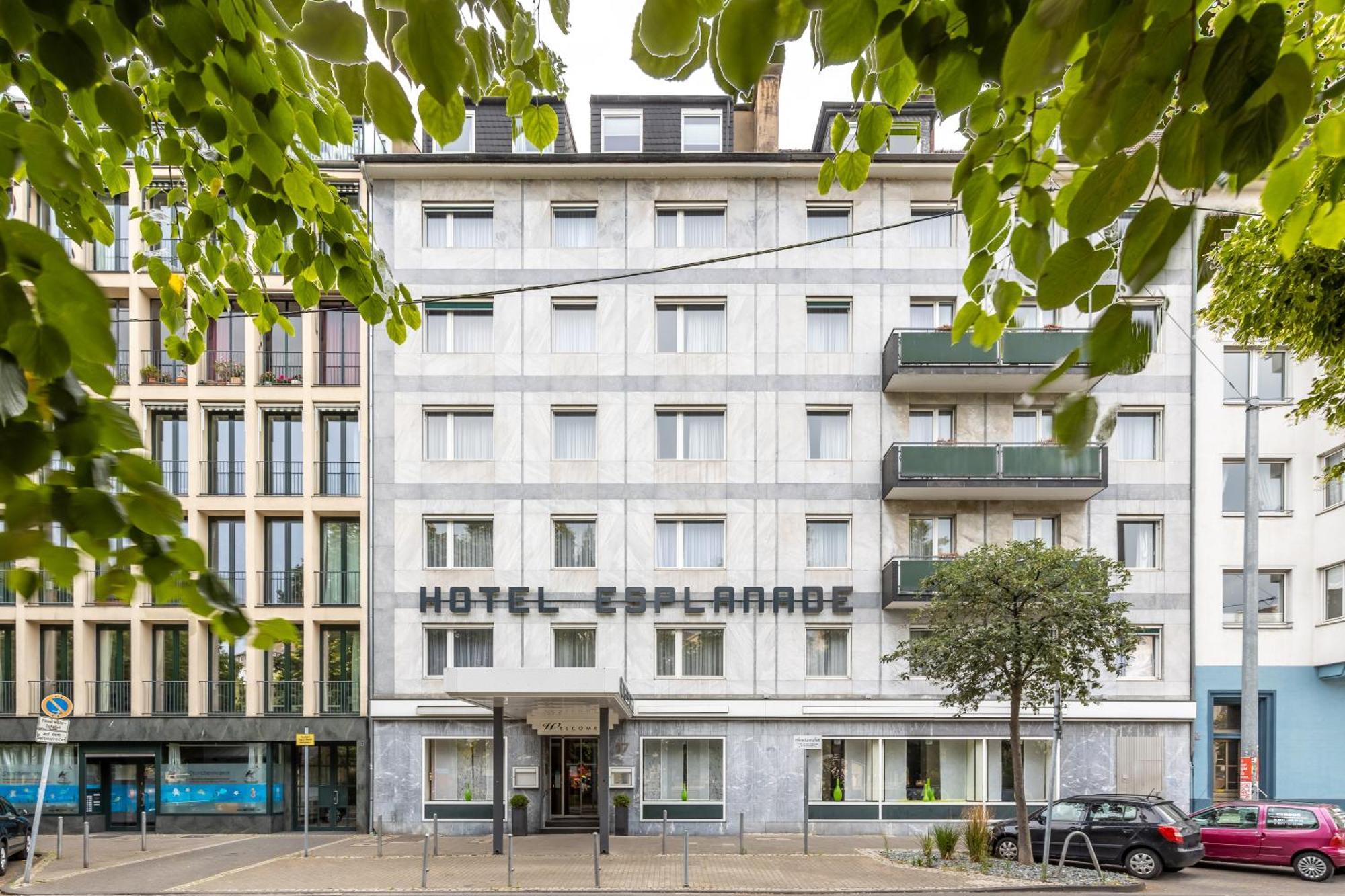 Trip Inn Hotel Esplanade, Duesseldorf — Photos 1